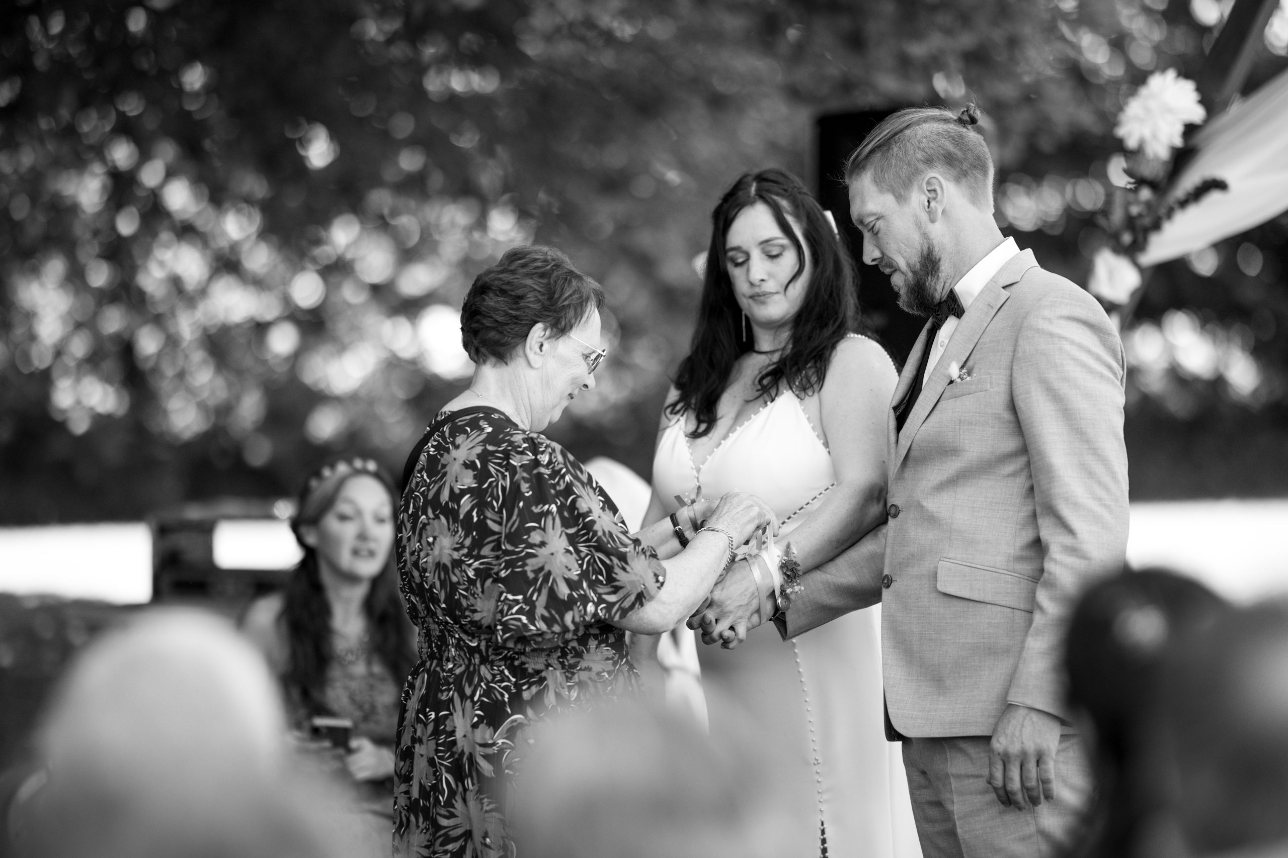 Cérémonie de mariage laïc en Normandie avec la cérémonie des rubans